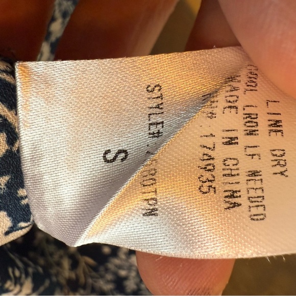 Verse | Blue Floral Stassi 3/4 Sleeve Off-the-Shoulder Blouse | Sz S - Picture 8 of 8